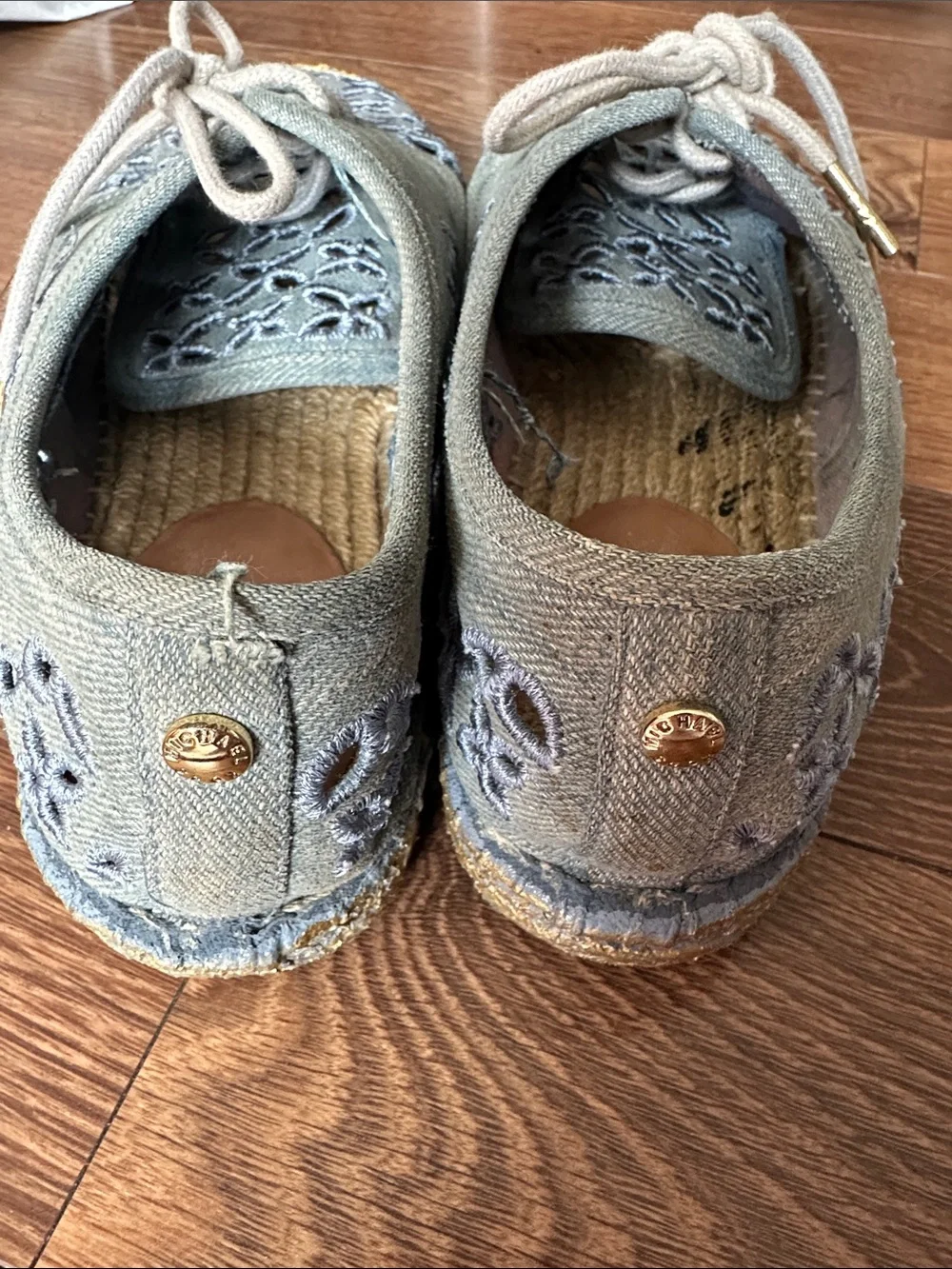 Michael Kors Darci Broderie Anglaise Denim Espadrilles Sneakers. 8M - Picture 4 of 9